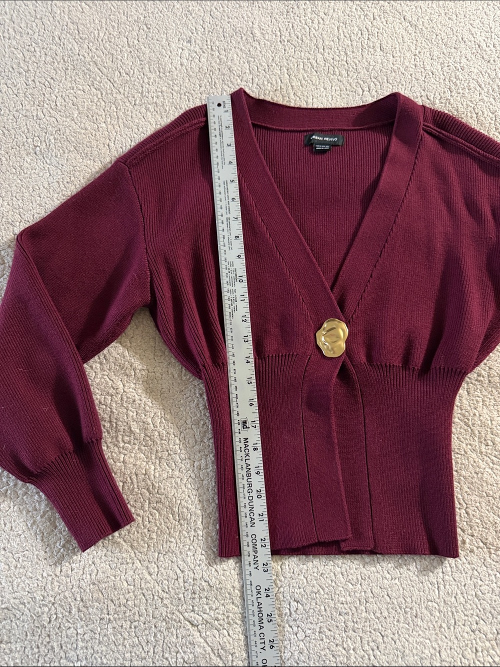 Urban Revivo V-Neck Ribbed Single-Button Cardigan Sweater - Burgundy Size 4 — image 7 of 8
